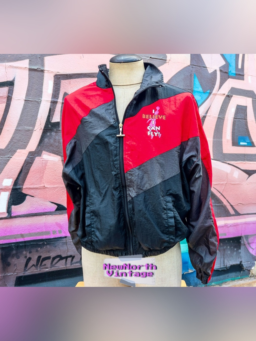 I CAN FLY Vintage Windbreaker size Large | Black/Red